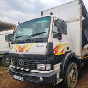 2017 TATA 1518 (JHB)