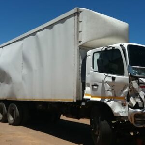 2010 Hino 500 (BLM)