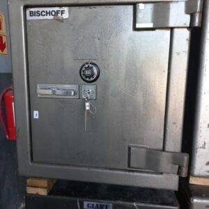 1 x BISCHOFF SAFE with KEYS (CPT)