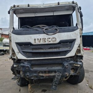 2017 IVECO Trakker 440 (PMB)