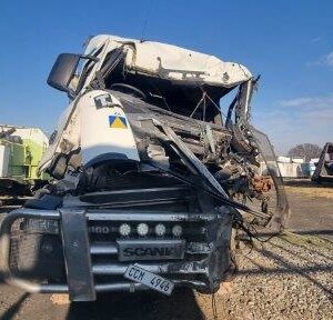 2015 SCANIA G460 (JHB)