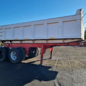 1977 POOLE Tipper Trailer (PMB)