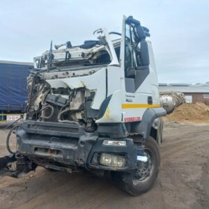 2017 IVECO Trakker 420 (PMB)