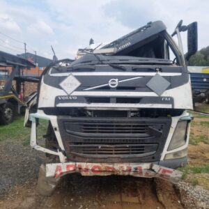 2014 VOLVO FM400 (BLM)
