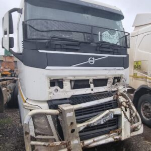 2017 VOLVO FH440 (JHB)