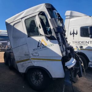 2021 VOLVO FH440 (JHB)