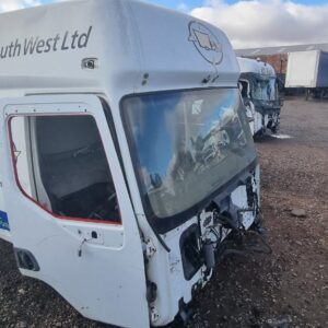 2014 RENAULT 440Dxi High Roof CAB (JHB)