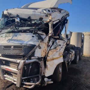 2019 VOLVO FH440 (JHB)